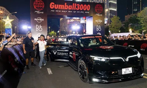 Dàn VinFast VF 7 và VF 9 gây ấn tượng mạnh với giới chơi siêu xe quốc tế tại Gumball 3000