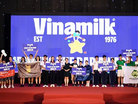 VINAMILK trao giải thưởng đặc biệt cho các tài năng Robot hướng đến phát triển bền vững tại Robotacon Wro 2024